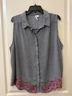 Elle XXL Sleeveless Black Gingham Embroidered Shirt